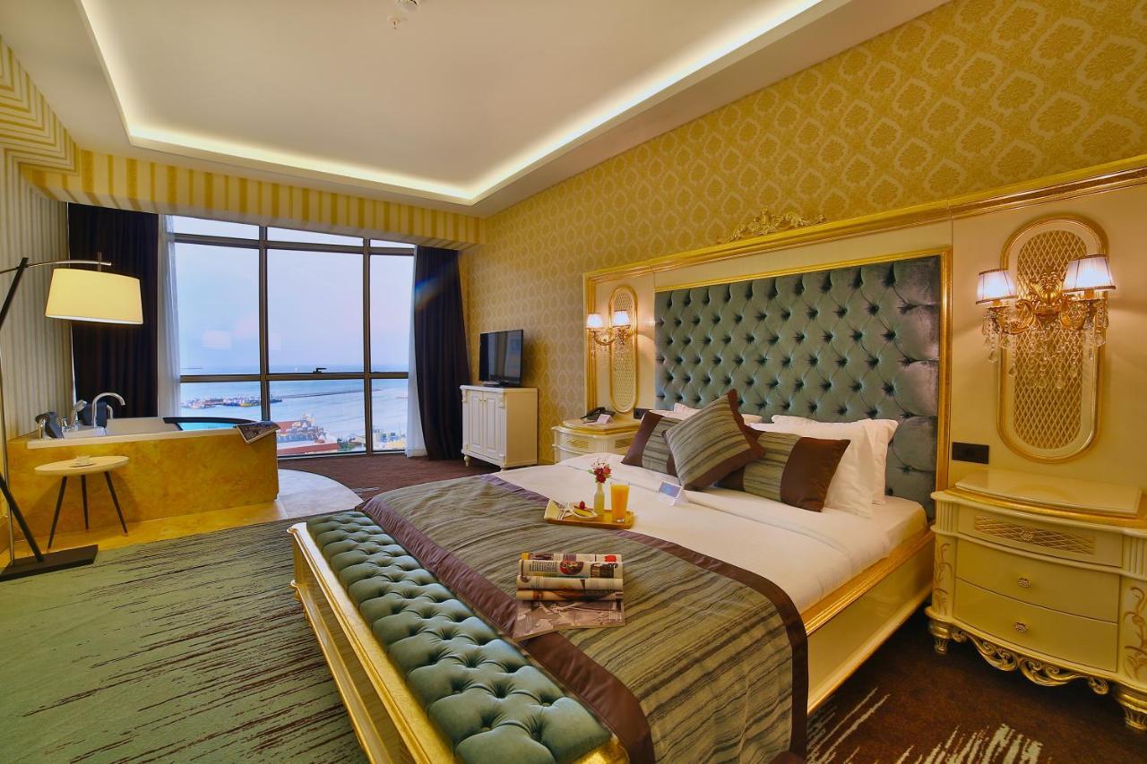 Ramada By Wyndham Iskenderun Hotel Exterior foto